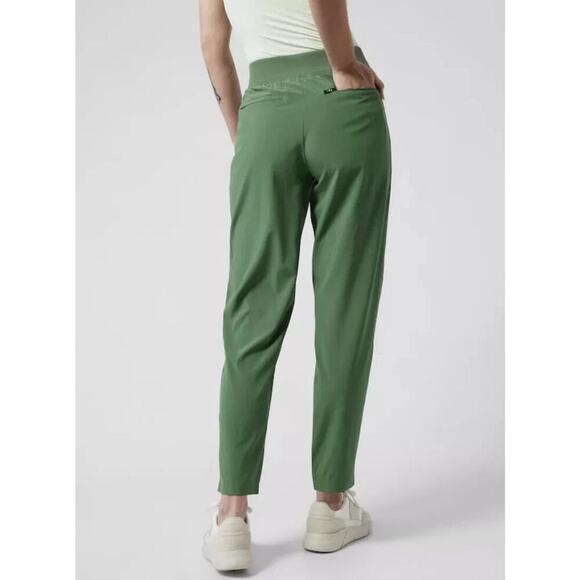 Athleta Brooklyn Ankle Pant Vineyard Green Pants Women’s Size 4 Travel Casual - Picture 3 of 10